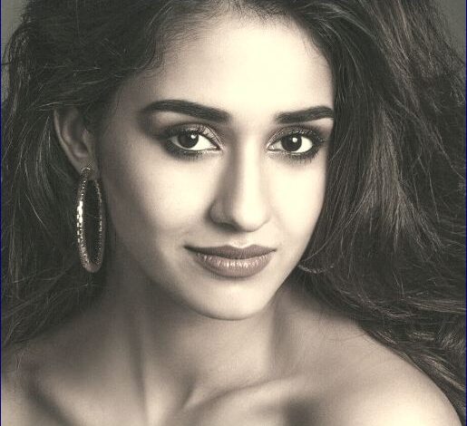दिशा पटानी का जीवन परिचय, पारिवारिक पृष्ठभूमि और बॉलीवुड सफलता(Disha Patani Biography)