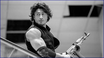 विद्युत जामवाल की जीवनी, पारिवर और बॉलीवुड सफलता(Biography of Vidyut Jammwal)