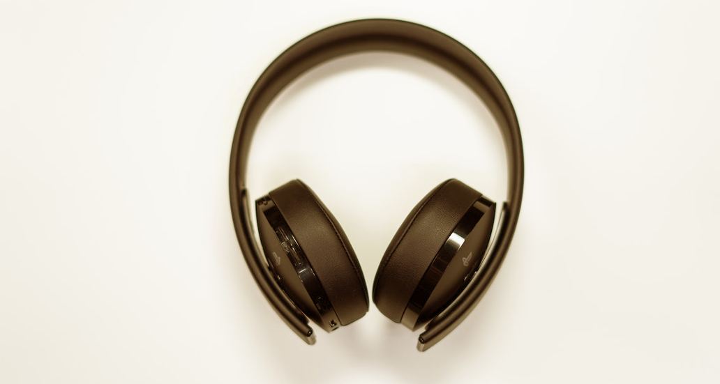 Yurovskiy: 10 Mistakes when choosing Overhead Headphones